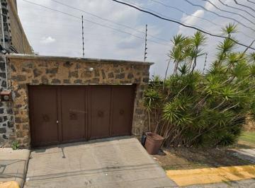 Casa de 5 habitaciones, Temixco · Venta de Casa en Temixco, Morelos.