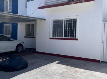 Casa de 1 habitación, Carmen · Casa en Venta, 3 Recamaras. Mundo Maya