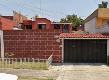 Casa de 4 habitaciones, Iztapalapa · Oportunidad Casa en Remate en Calle Lesina, Col. Lomas Estrella, Iztapalapa. Cdmx