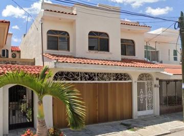 Casa de 4 habitaciones, Tepic · Venta de Casa en Tepic, Nayarit.