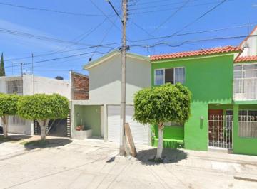 Casa de 3 habitaciones, San Luis Potosí · Casa en Venta en Alamos, Tecnologica, San Luis Potosi