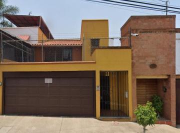 Casa de 3 habitaciones, Morelia · Casa en Venta en Ampliacion Balcones Desanta Maria, Morelia, Michoacan