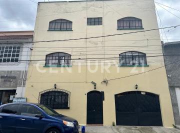 Casa · 536m² · 11 Recámaras · 5 Estacionamientos · Casa de Productos en Venta Colonia Tres Estrellas