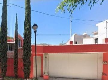 Casa de 3 habitaciones, Oaxaca de Juárez · Venta de Casa en Oaxaca, Oaxaca.