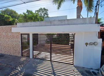 Casa de 4 habitaciones, Benito Juárez · Casa en Venta en Supermanzana 27, Benito Juarez, Cancun