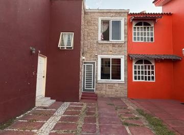 Casa de 3 habitaciones, Guadalajara · Casa en Venta en Colonia Jardines de San José, Guadalajara