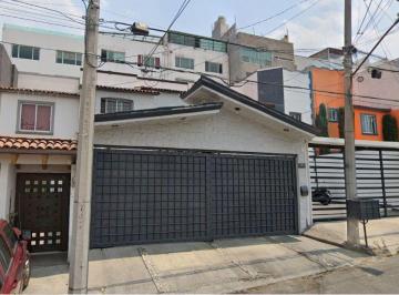 Casa de 4 habitaciones, Atizapán de Zaragoza · Oportunidad Remato Casa en Cda. Océano Atlántico Col. Lomas Lindas, Atizapán de Zaragoza. Edo de Mex