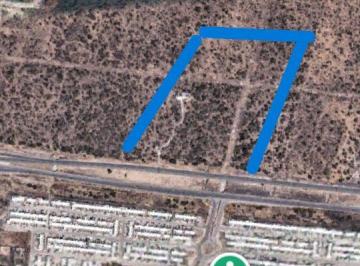 Terreno / Lote , Querétaro · Estupendo Terreno, Regular, Plano, a Pie de Carretera, en La Mejor Zona, Uso de Suelo Amplio