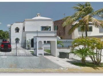 Casa de 3 habitaciones, Cancún · Venta de Casa en Cancun, Quintana Roo.