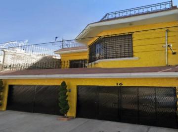 Casa de 4 habitaciones, Venustiano Carranza · Casa en Jardín Balbuena | 4 Rec. | Recuperación Bancaria