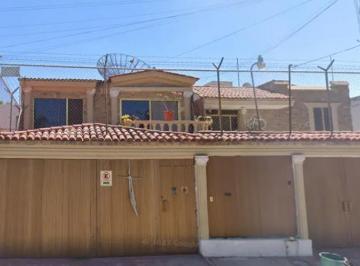 Casa de 4 habitaciones, Zapopan · Casa en Venta en Ciudad Granja, Zapopan, Jalisco