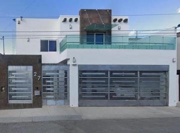 Casa de 5 habitaciones, Hermosillo · Venta de Casa en Hermosillo, Sonora.