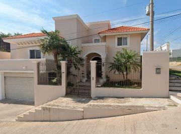 Casa de 4 habitaciones, Tampico · Casa en Venta en El Charro Tampico Tamaulipas