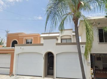 Casa de 3 habitaciones, Monterrey · Casa en Venta en Col. Contry, Monterrey, Nuevo Leon