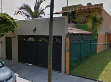Casa de 3 habitaciones, Tecomán · Casa en Venta en Primaveras del Real, Tecoman, Colima
