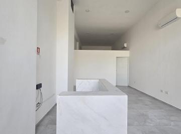 Local comercial · 56m² · Local en Deportivo Obispado