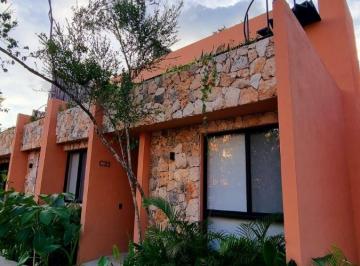 Casa de 3 habitaciones, Tulum · Casa con 193 m² de Superficie de Terreno y 3 Recámaras en Venta y Renta en Tulum