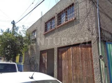 Casa · 600m² · 6 Recámaras · 4 Estacionamientos · Casa con Uso de Suelo en Venta en Leyes de Reforma, Iztapalapa, Cdmx