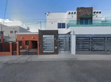 Casa de 6 habitaciones, Hermosillo · Venta de Casa en Hermosillo
