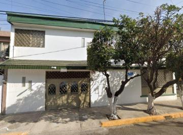 Casa de 3 habitaciones, Gustavo A. Madero · Oportunidad Remato Casa en C. Natal Col. Churubusco Tepeyac. Gustavo a Madero. Cdmx.