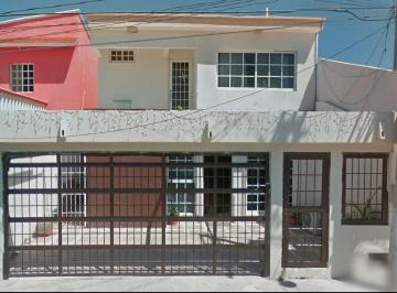 Casa de 3 habitaciones, Carmen · Venta de Casa en Cencerrocolonia Maderascarmen, Campeche