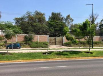 Terreno / Lote · 2250m² · Terreno en Venta Sobre Blvd Torres Landa León Guanajuato