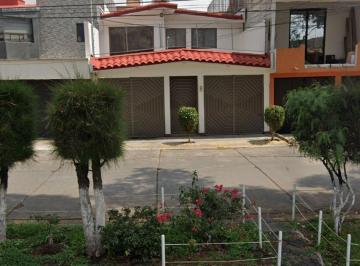 Casa de 3 habitaciones, Nezahualcóyotl · Venta de Casa en Bosques de Aragon