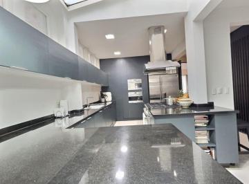 c2b4a8b9428c5acc1c03c796f885f7d3422f6ade06987874e29108d939f37527 · Casa en Venta en Santa Fe. en Condominio.