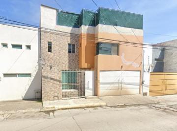 Casa de 4 habitaciones, Cuernavaca · Venta de Casa en Cuernavaca, Morelos.