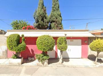 Casa de 4 habitaciones, Valle de Chalco Solidaridad · Casa con Jardin en Valle de Chalco