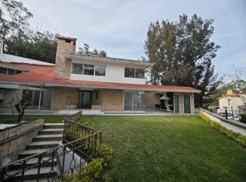 Casa · 603m² · 3 Recámaras · 4 Estacionamientos · Casa en Venta Paseos del Bosque Naucalpan