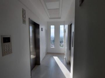 Local comercial , Querétaro · Consultorio en Venta en Tec 100