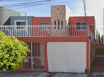 Casa de 3 habitaciones, Puebla · Venta de Casa en Heroica Puebla de Zaragoza Puebla