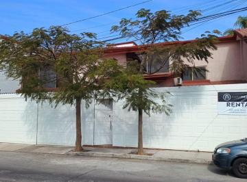 Casa de 3 habitaciones, Aguascalientes · Casa en Renta en Bosques del Prado Norte