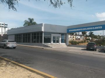 Local comercial · 281m² · 5 Estacionamientos · Local en Renta m. C. saavedra - (4)