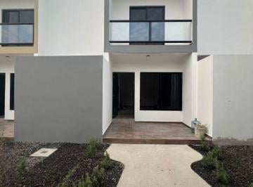 Casa de 4 habitaciones, Manzanillo · Casas en Venta Fracc Residencial Punta Arena en Manzanillo Playa Colima. con Doble Entrada