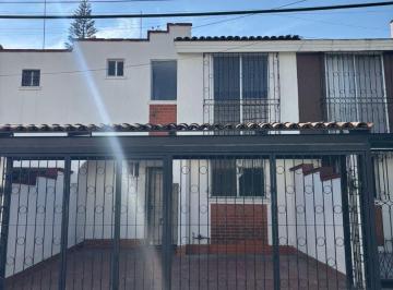 Casa de 3 habitaciones, Zapopan · Casa en Renta Chapalita Inn