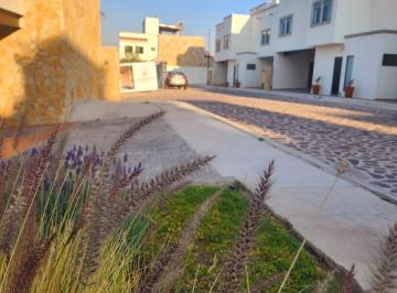 Departamento · 185m² · 4 Recámaras · 2 Estacionamientos · Casa en Venta San Miguel de Allende
