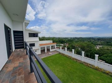 Casa · 324m² · 4 Recámaras · 2 Estacionamientos · Venta Casa en Yautepec, Morelos