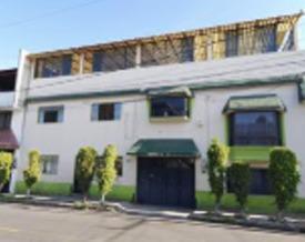 Casa · 387m² · 4 Recámaras · 1 Estacionamiento · Casa en Venta en Gustavo A. Madero