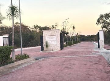 Terreno / Lote · 112m² · Terreno en Venta en Ciudad Maderas Mérida