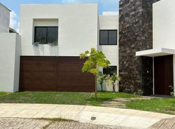 Casa · 315m² · 3 Recámaras · 2 Estacionamientos · Casa Nueva en Venta Residencial El Country