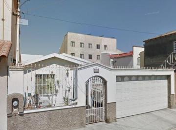 Casa de 4 habitaciones, Tijuana · Venta de Casa En. Facultad de Derechocol. Maestros Universitariostijuana C. P. 22457 | Baja C