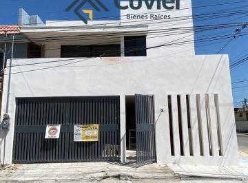 Casa · 267m² · 5 Recámaras · 2 Estacionamientos · Casa en Los Cedros