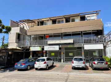 Local comercial · 15m² · 1 Estacionamiento · Locales en Renta en San Jerónimo