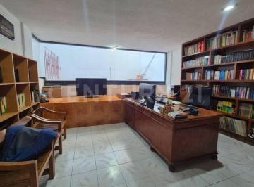 Casa · 330m² · 4 Recámaras · 1 Estacionamiento · Casa en Venta en Colonia Panamericana, Gam