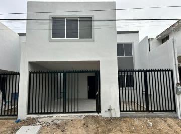 Casa · 135m² · Casa en Venta Ubicada en Col. Latinoamericana, Tampico Zona Norte