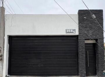 Casa · 2 Recámaras · 2 Estacionamientos · Casa en Venta en La Conquista Valle Dorado