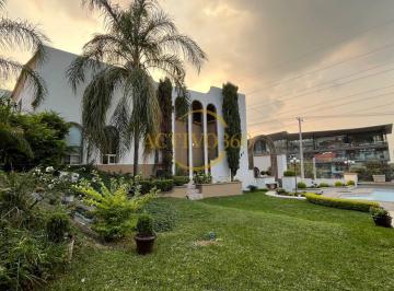 Casa · 715m² · 5 Recámaras · Casa en Venta Contry Sol, Sobre Av Principal y Frente a Plaza Comercial, Guadalupe, N. L.
