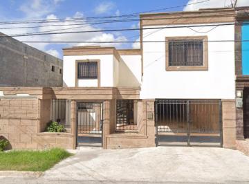 Casa de 3 habitaciones, Reynosa · Las Fuentes